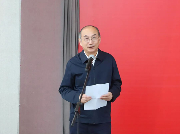 劉燦銘主持開幕式
