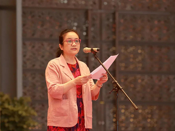 中國書法家協會主席 孫曉云